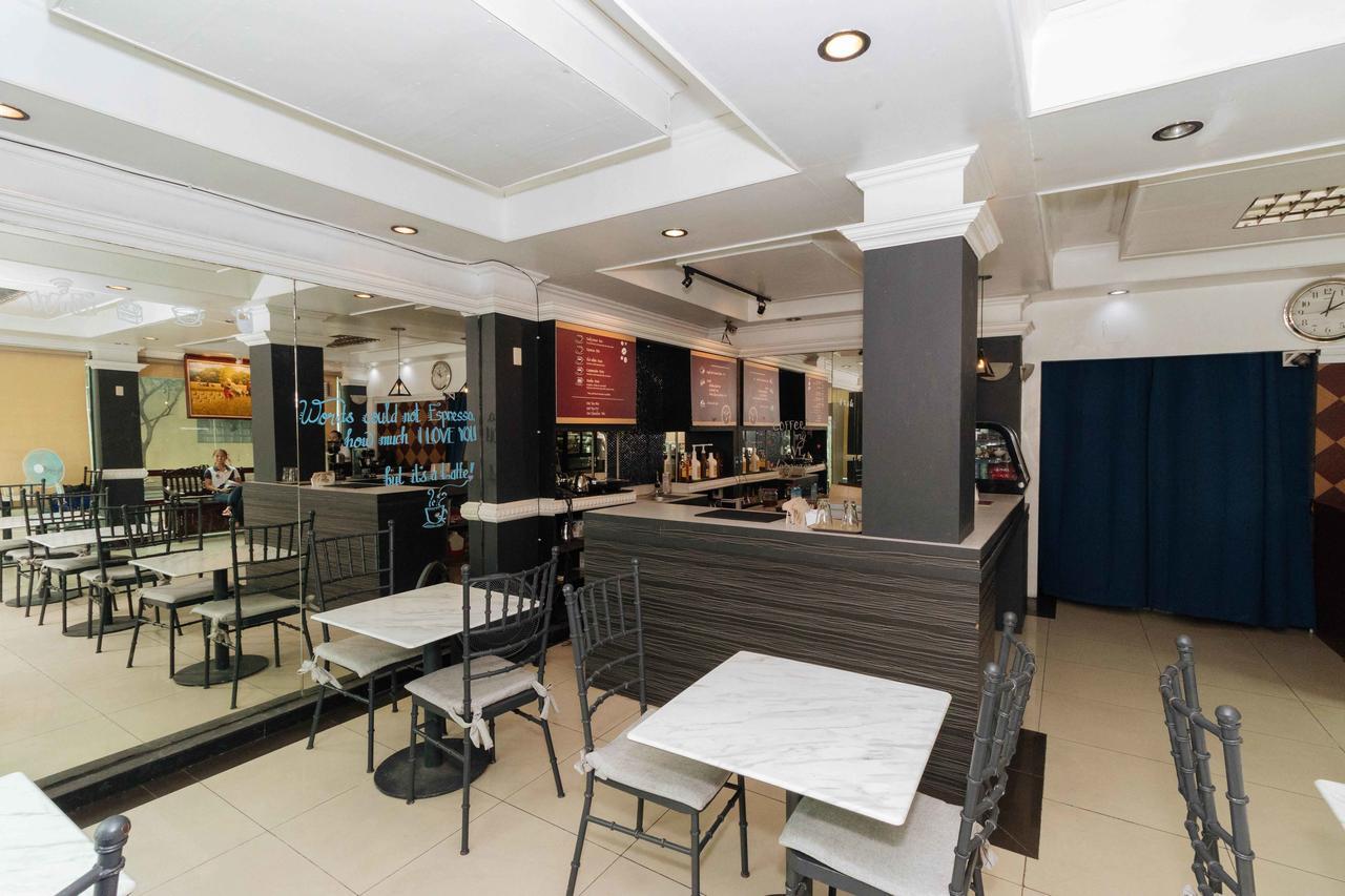 Reddoorz @ Up Village Quezon City Exterior photo